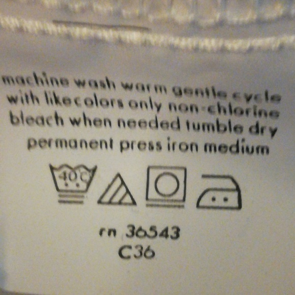 Geoffrey Beene wrinkle-free, NWOT, BIG (19, 34/35) - Picture 6 of 6